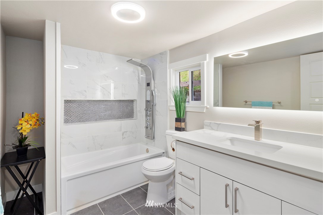 810 Cedar Avenue South Renton, WA 98057 - Photo 20 of 40 Gallery Image 20