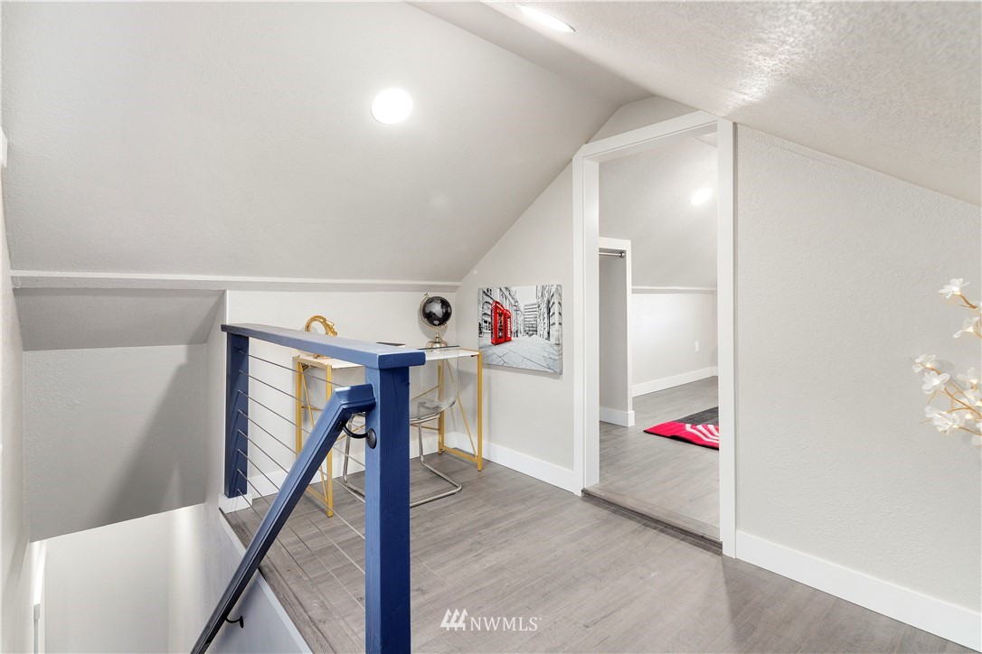 810 Cedar Avenue South Renton, WA 98057 - Photo 24 of 40 Gallery Image 24