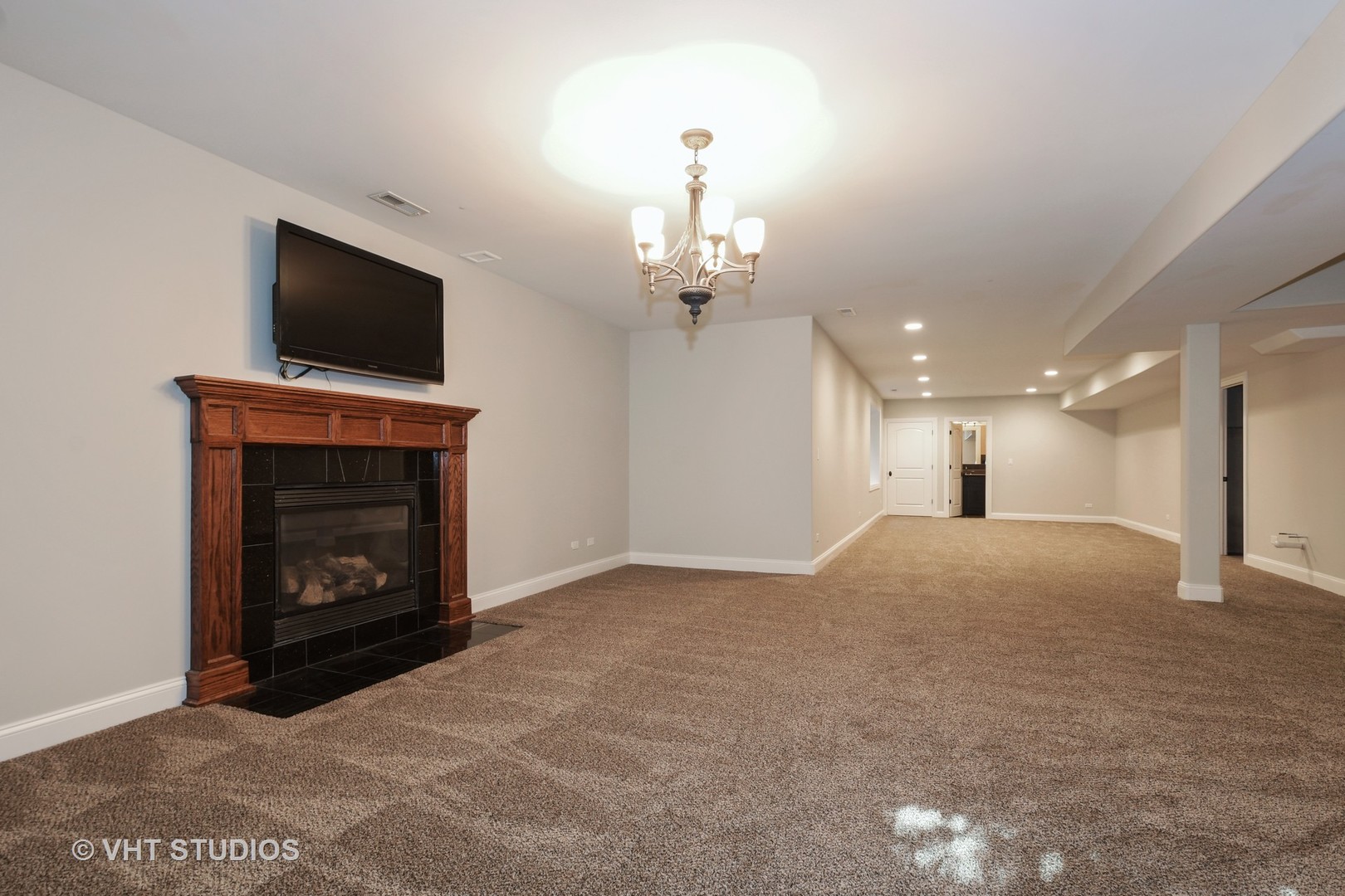 1021 Linden Lane Glenview, IL 60025 - Photo 24 of 26 a view of an empty room with a fireplace