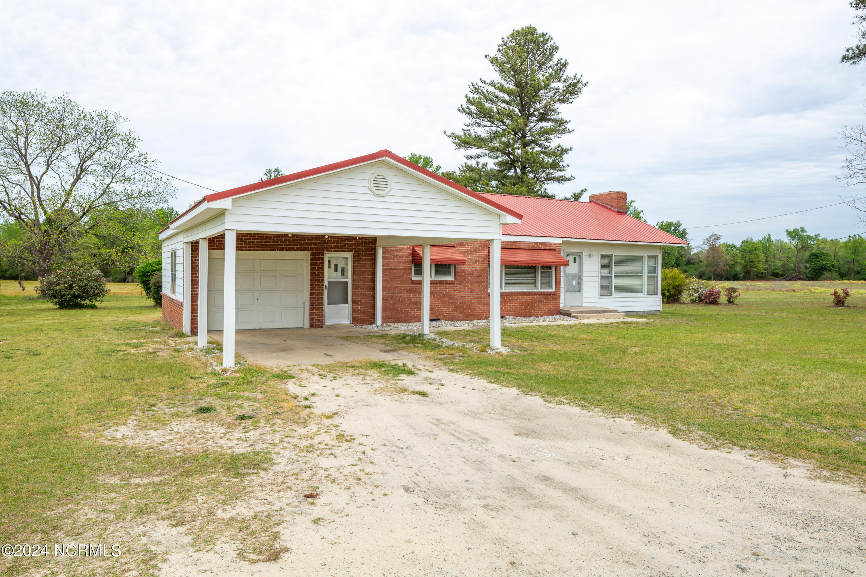 1680 Fleet Cooper Road Roseboro, NC 28382 - Photo 3 of 33 1680 Fleet Cooper Rd3