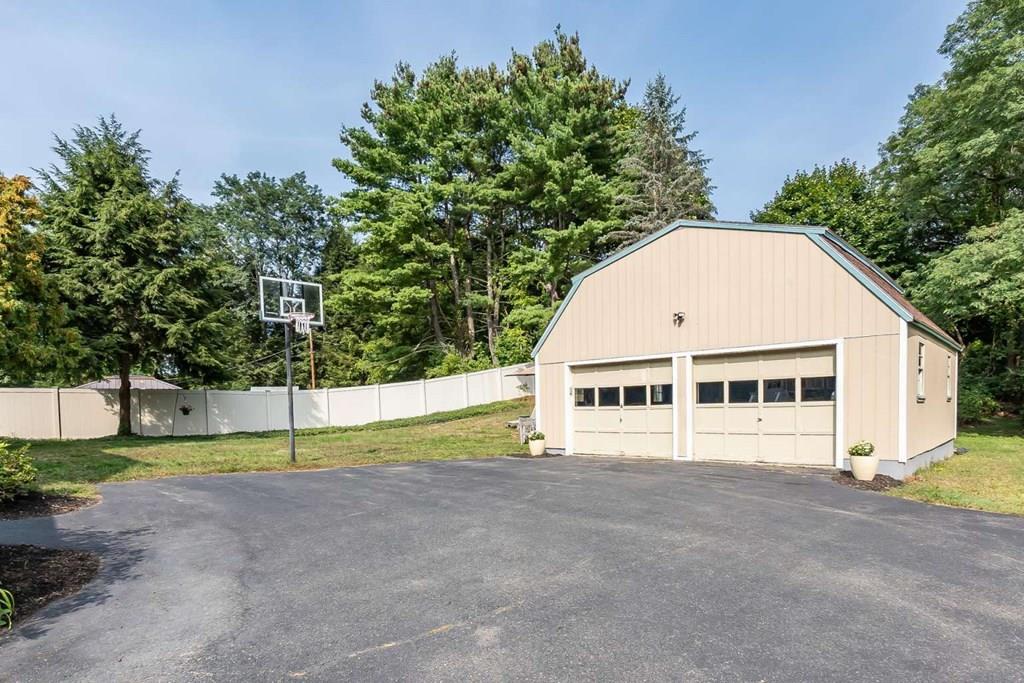182 High Street Topsfield, MA 01983 - Photo 35 of 36 Gallery Image 35