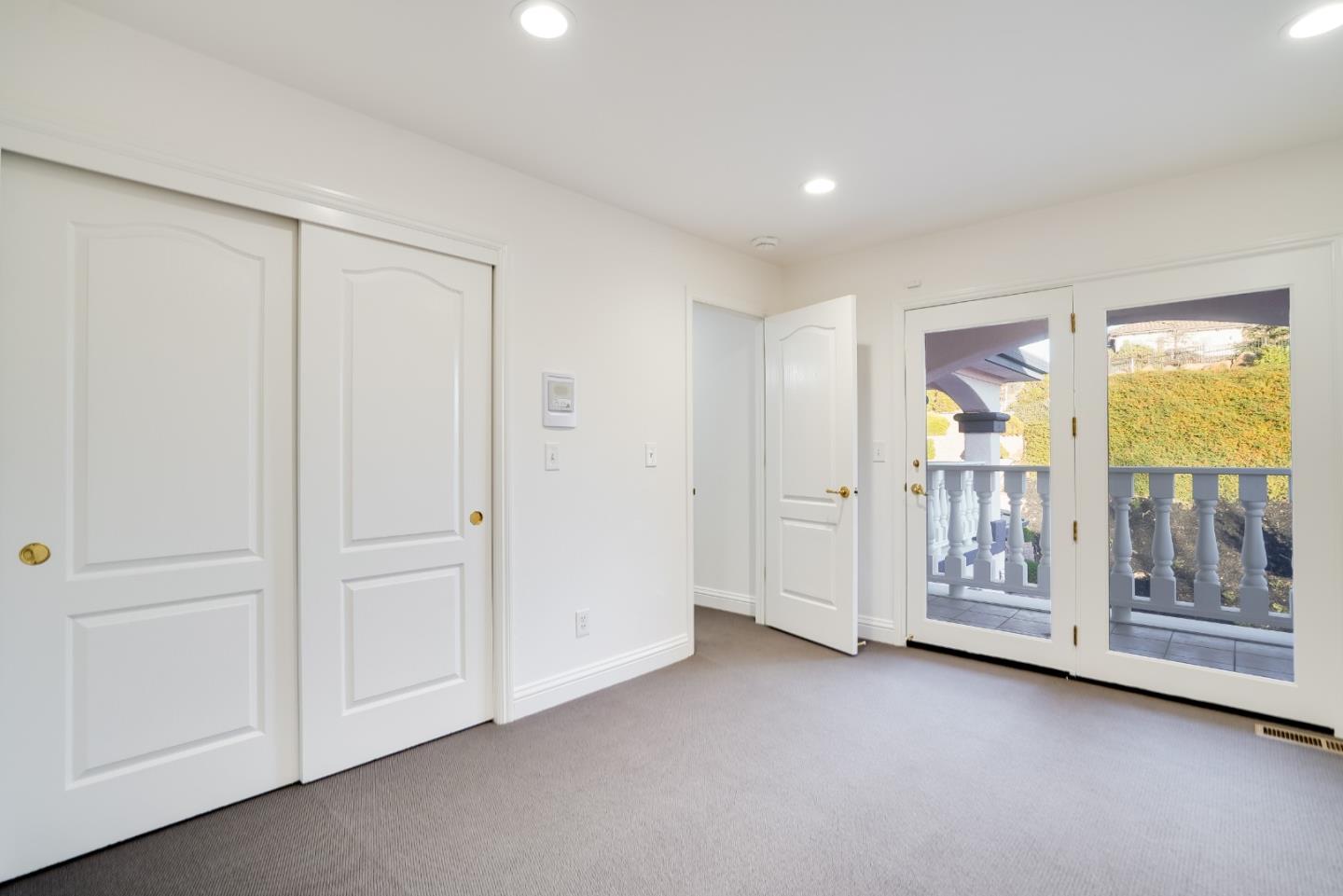 20460 Viewpoint Road Castro Valley, CA 94552 - Photo 32 of 50 a view of an empty room with a window