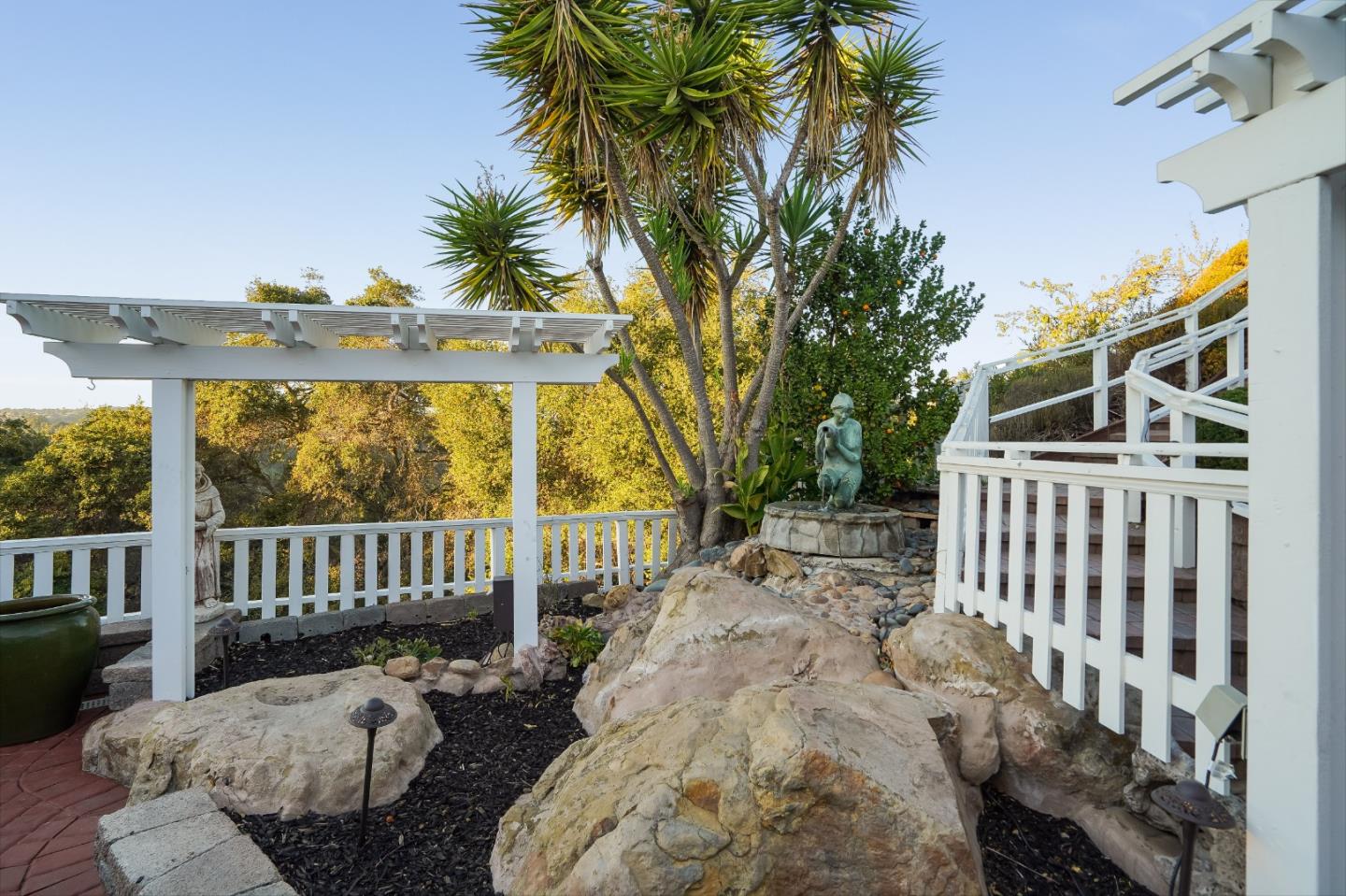 20460 Viewpoint Road Castro Valley, CA 94552 - Photo 44 of 50 a view of a patio with a backyard