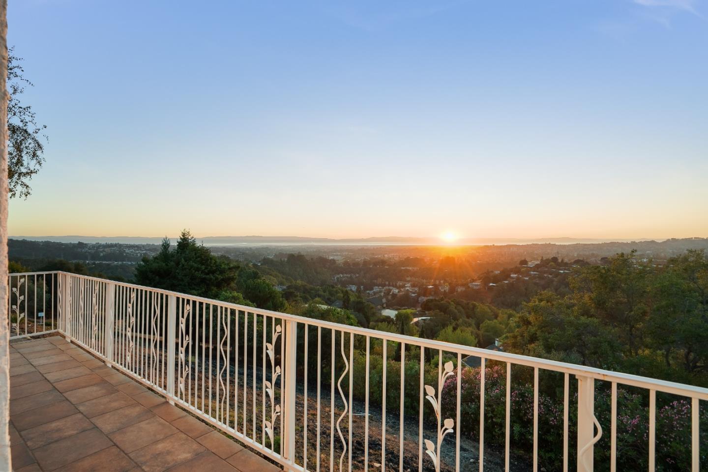 20460 Viewpoint Road Castro Valley, CA 94552 - Photo 48 of 50 a view of city and mountain