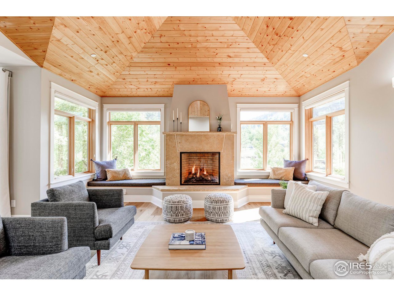 immaculate great room