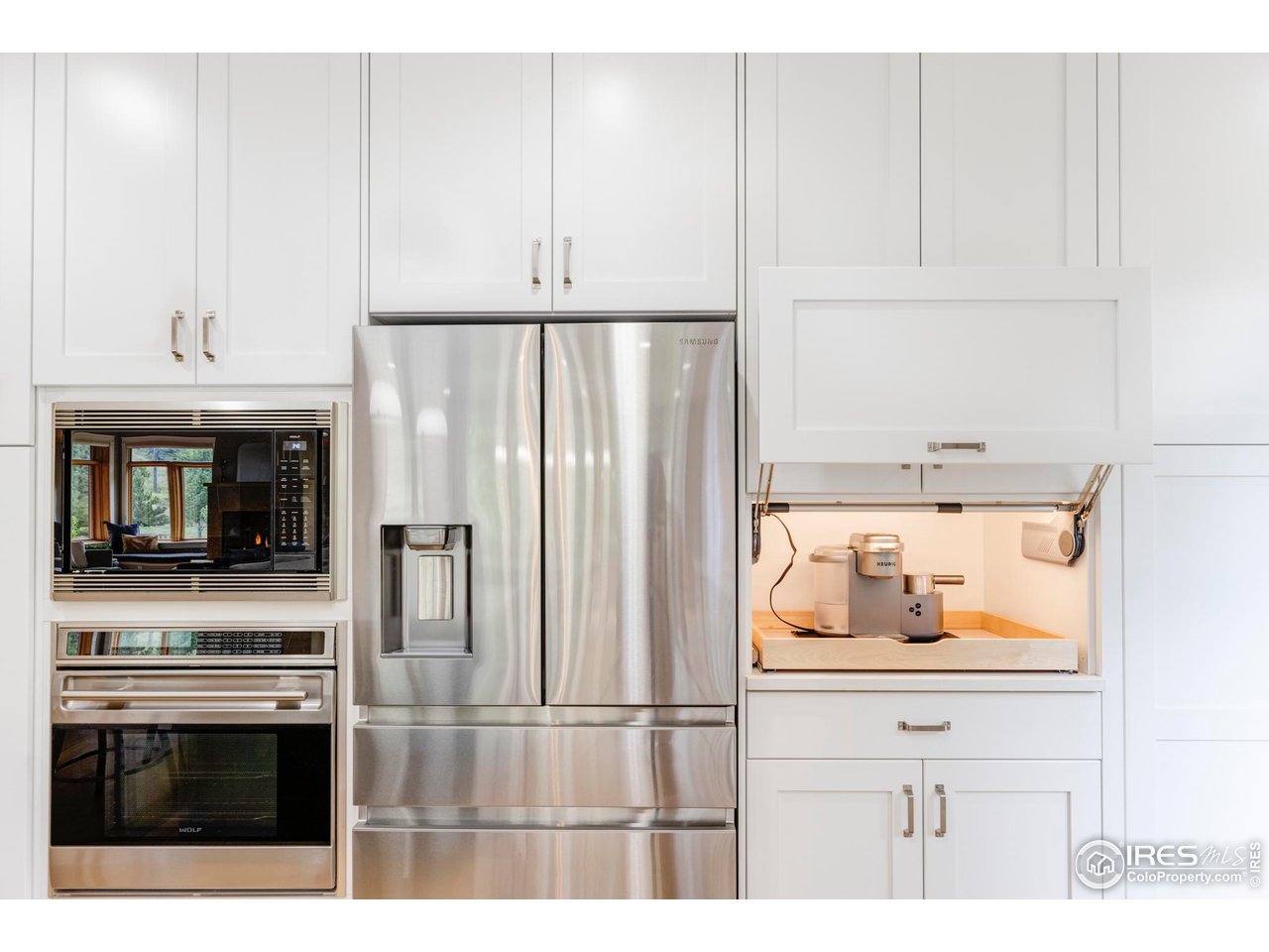 7010 Olde Stage Road Boulder, CO 80302 - Photo 8 of 35 built in appliances