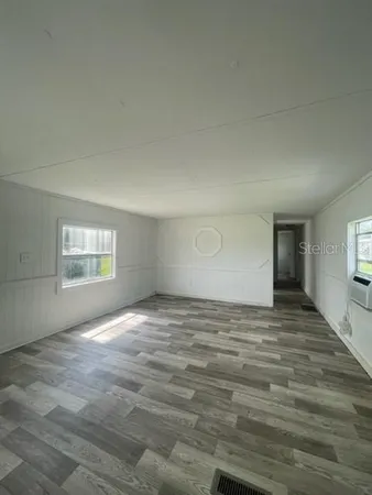 $1,100 | 3245 East Main Street, Unit 8, Lakeland, FL 33801