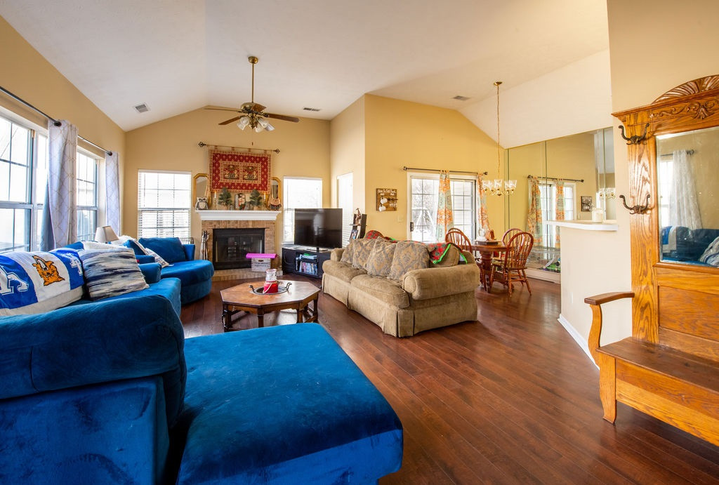 6348 Hampton Ridge Drive Florence, KY 41042 - Photo 10 of 28 Gallery Image 10