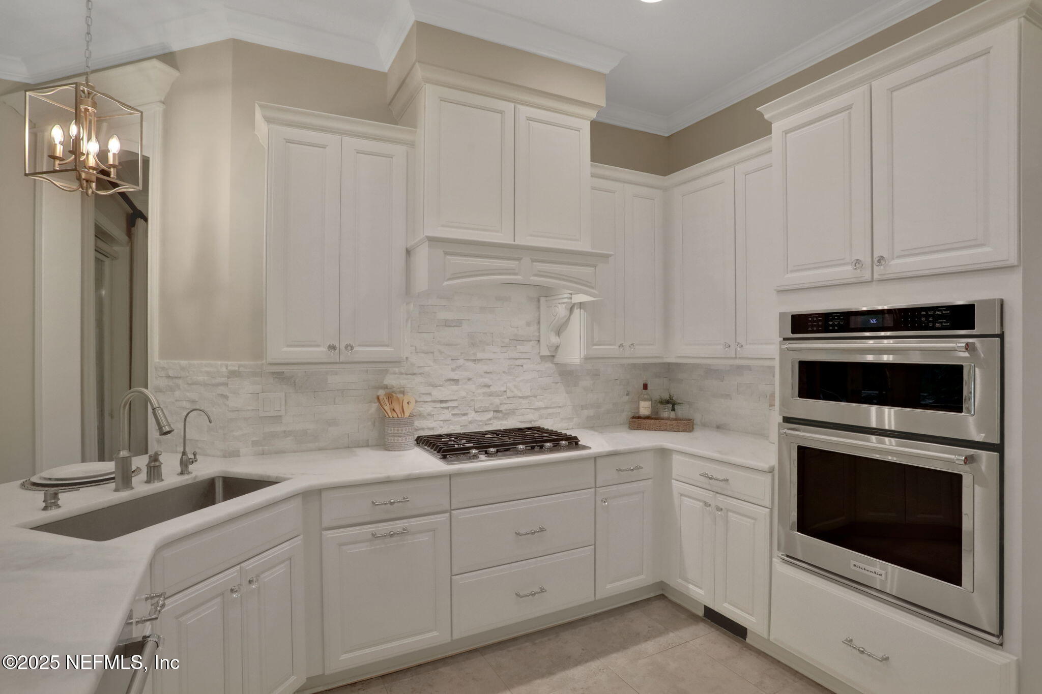 528 Sebastian Square St. Augustine, FL 32095 - Photo 6 of 66 42" White Cabinets & SS Appliances