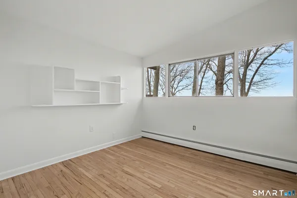 $685,000 | 33 Briarwood Drive, Old Saybrook, CT 06475