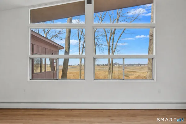 $685,000 | 33 Briarwood Drive, Old Saybrook, CT 06475