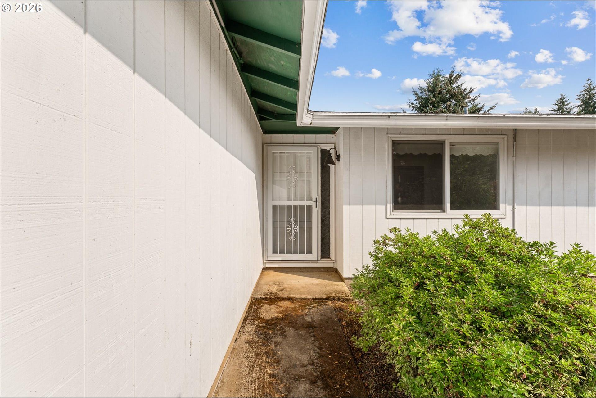 15035 Glen Oak Road Oregon City, OR 97045 - Photo 3 of 42 Exterior