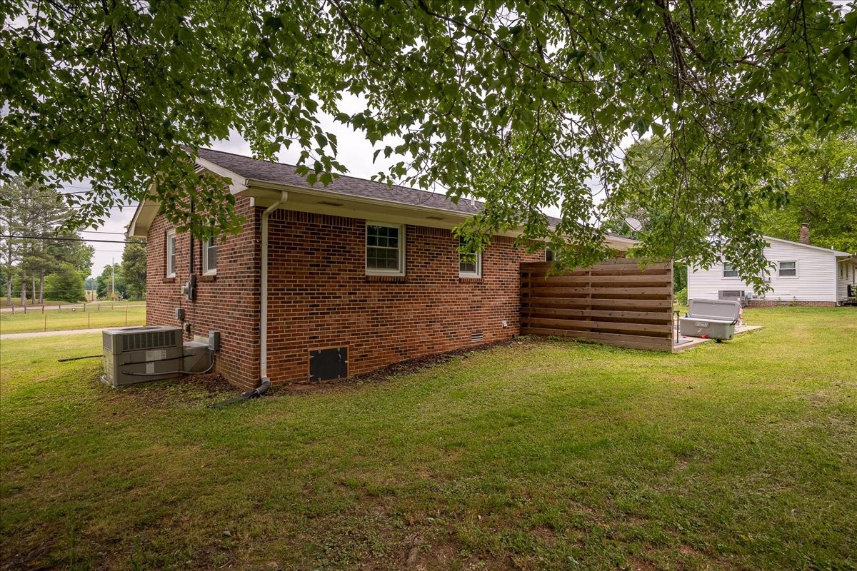 3417 Gimlet Road Lawrenceburg, TN 38464 - Photo 5 of 17