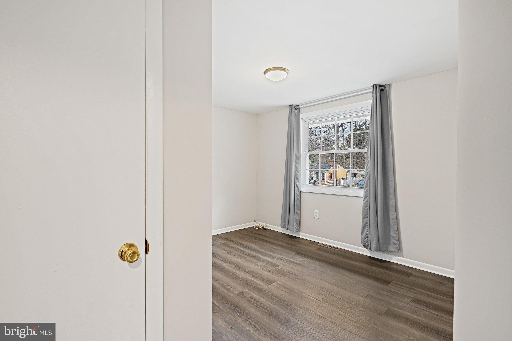 7925 Orange Plank Road Springfield, VA 22153 - Photo 25 of 43