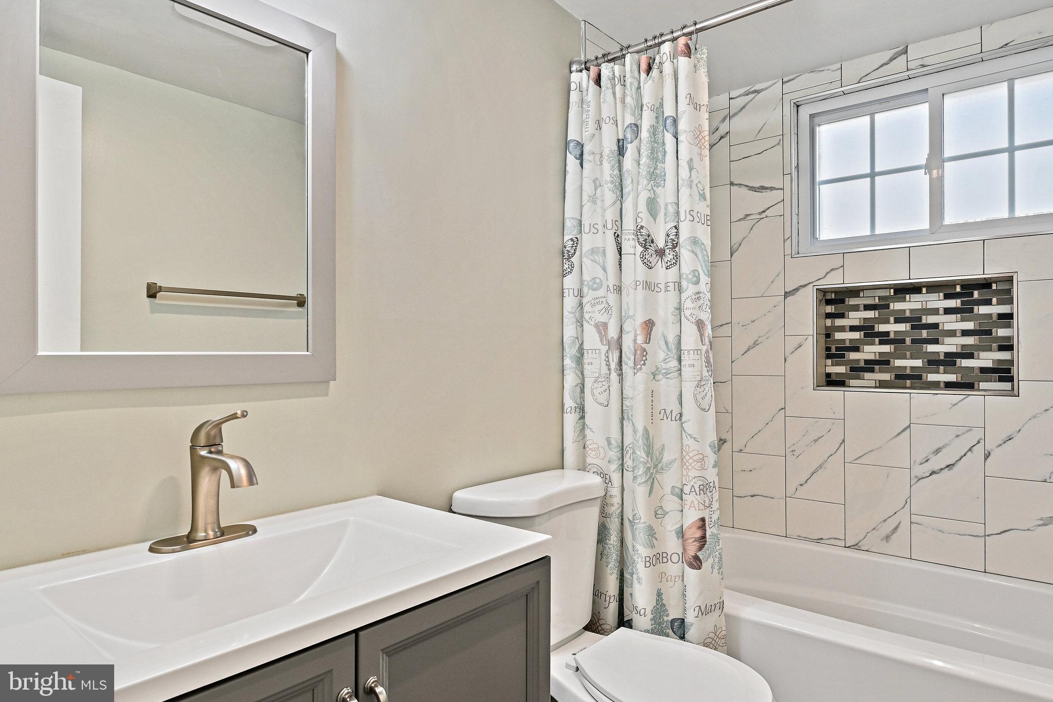 7925 Orange Plank Road Springfield, VA 22153 - Photo 30 of 43 Love the tile!