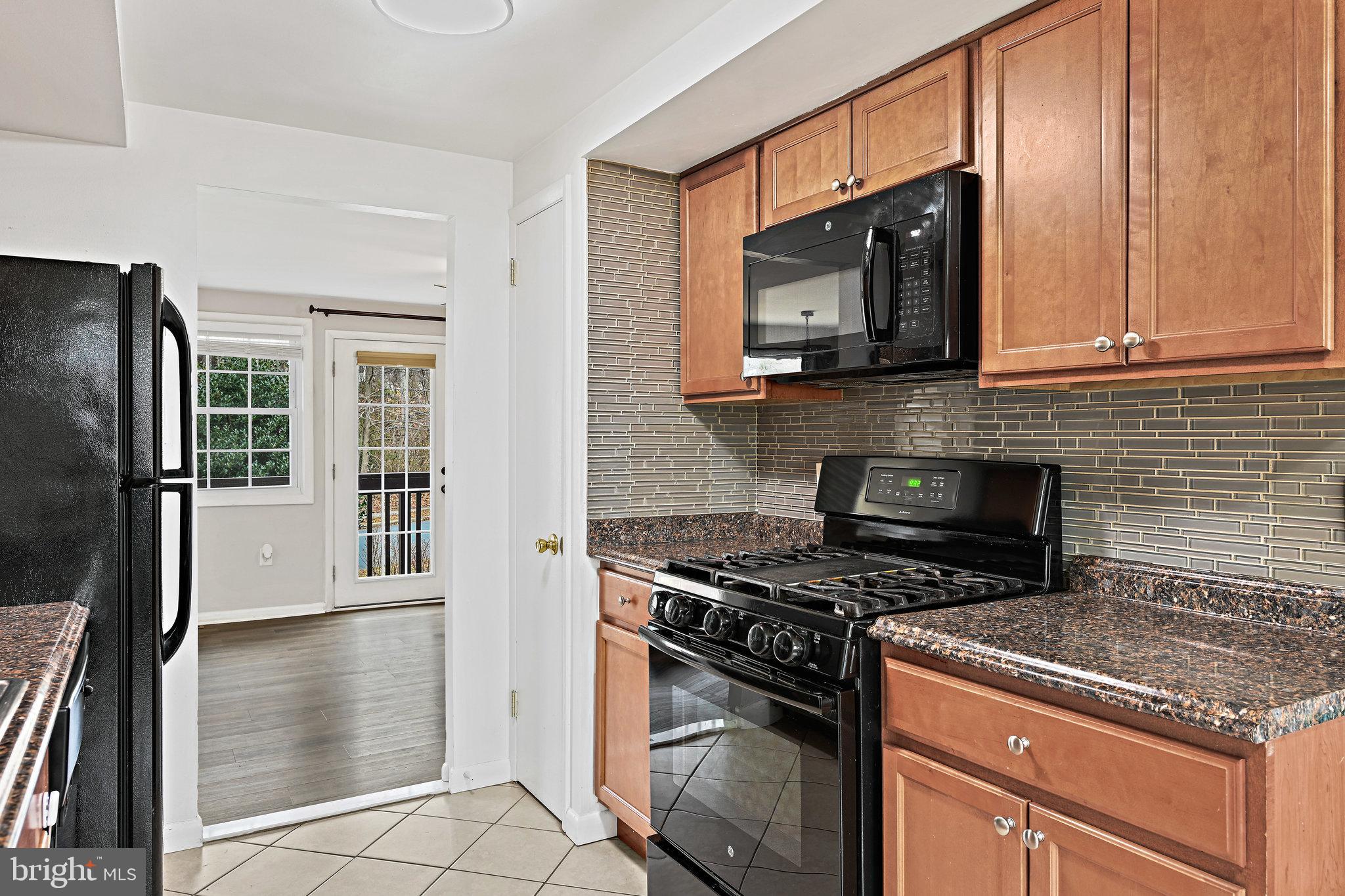 7925 Orange Plank Road Springfield, VA 22153 - Photo 3 of 43