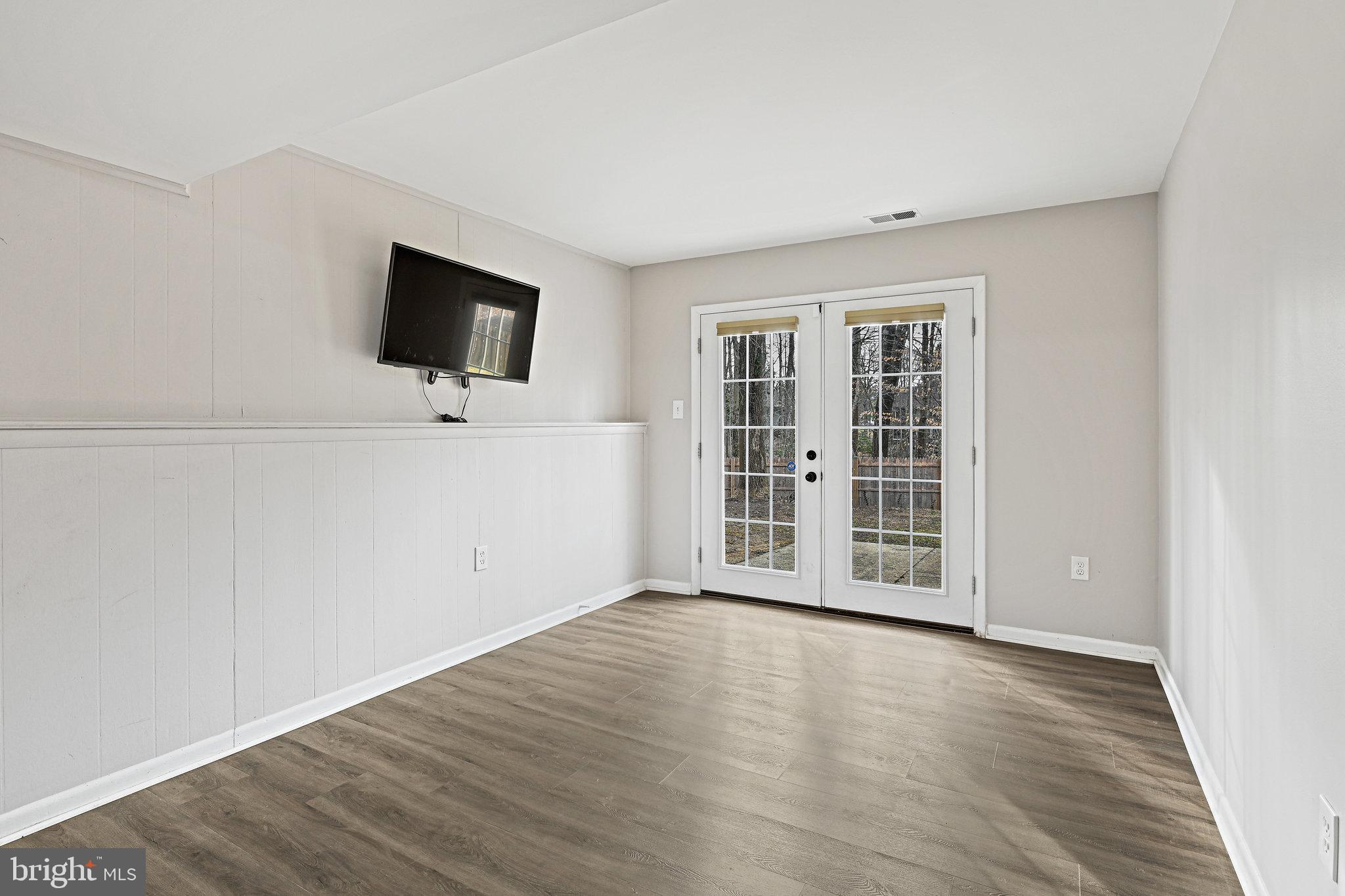 7925 Orange Plank Road Springfield, VA 22153 - Photo 36 of 43