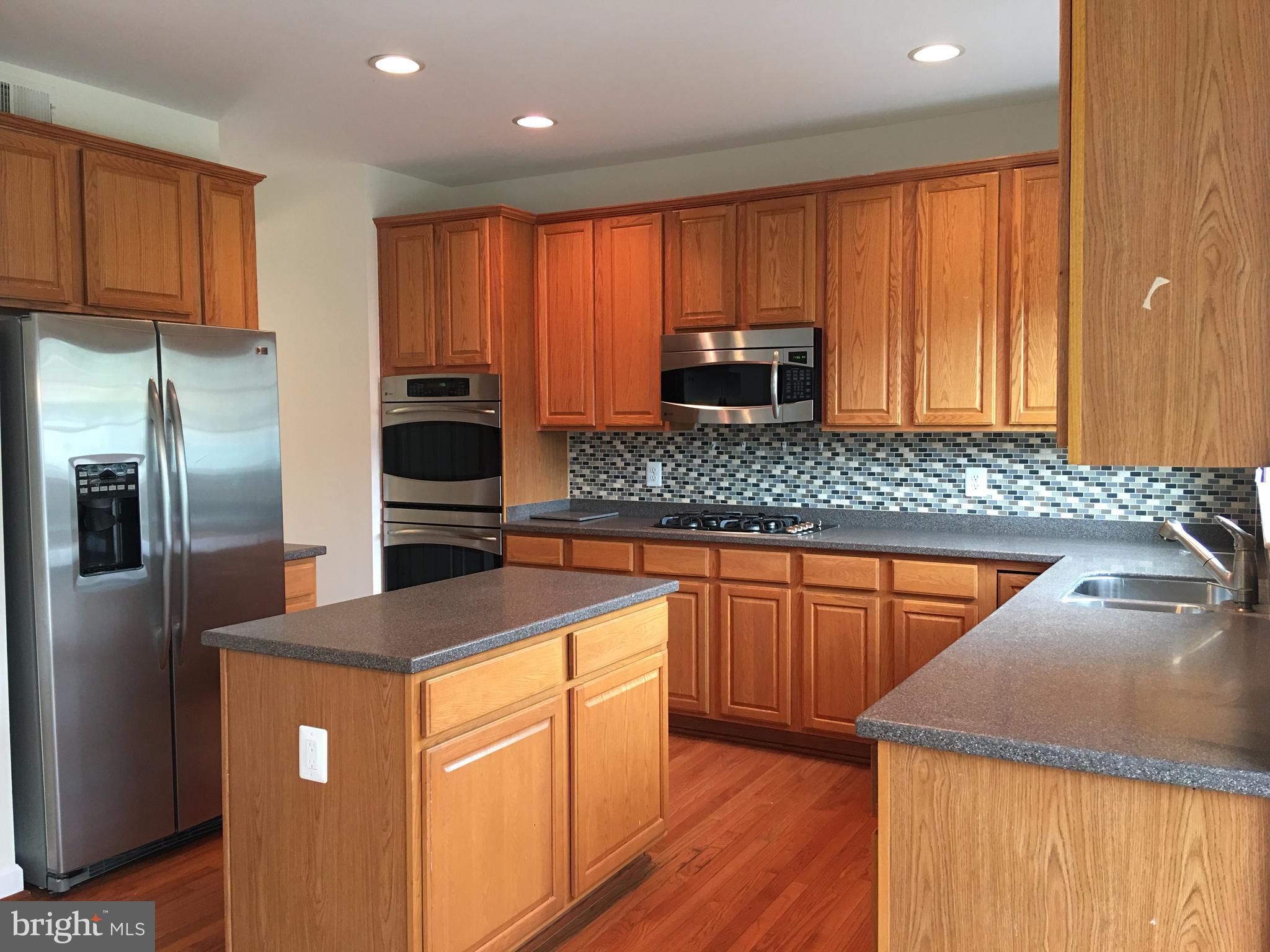 4258 Meyers Road Triangle, VA 22172 - Photo 12 of 23 Kitchen