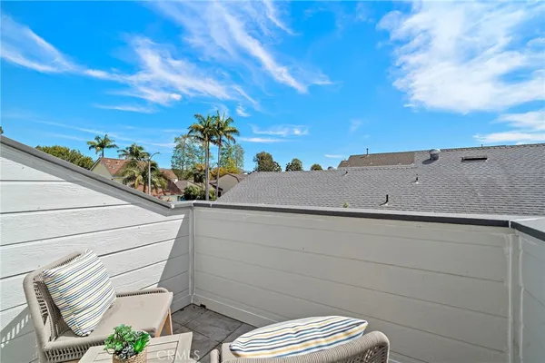 $1,988,000 | 39 Cape Cod, Irvine, CA 92620