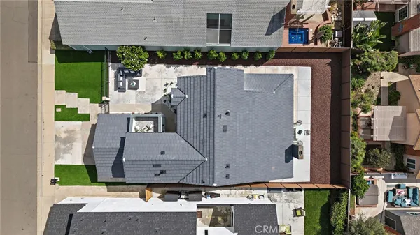 $1,988,000 | 39 Cape Cod, Irvine, CA 92620