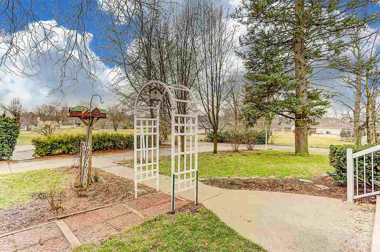 15024 Lima Road Huntertown, IN 46748 - Photo 8 of 36