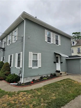$1,500 | 37 Pleasant Street, West Warwick, RI 02893