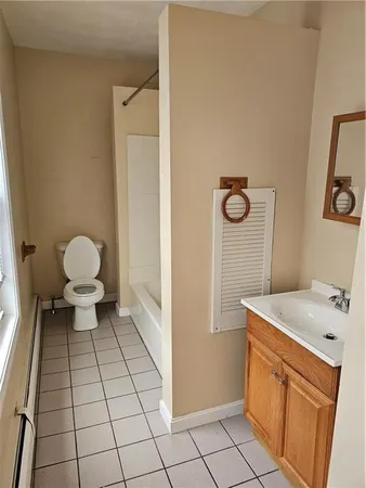 $1,500 | 37 Pleasant Street, West Warwick, RI 02893