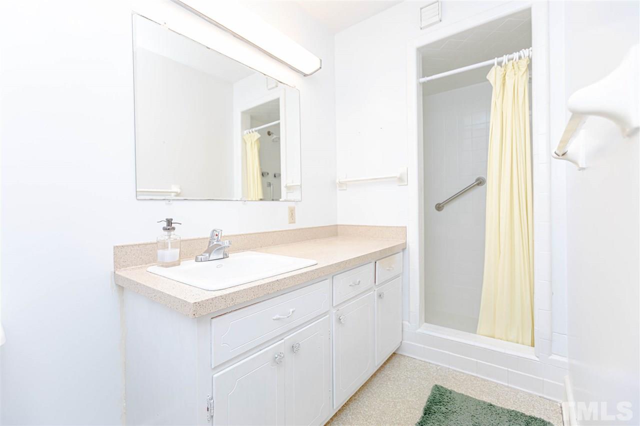 3531 Gibson Road Durham, NC 27703 - Photo 14 of 30 Gallery Image 14