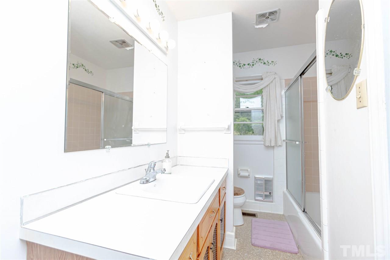 3531 Gibson Road Durham, NC 27703 - Photo 17 of 30 Gallery Image 17