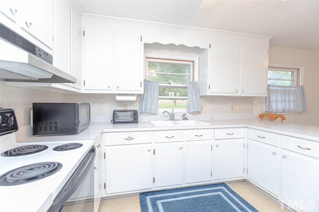3531 Gibson Road Durham, NC 27703 - Photo 10 of 30 Gallery Image 10