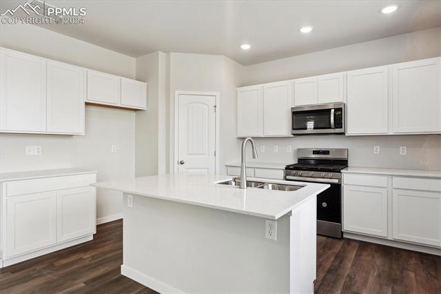 4880 Krueger Road Colorado Springs, CO 80925 - Photo 7 of 21 Gallery Image 7