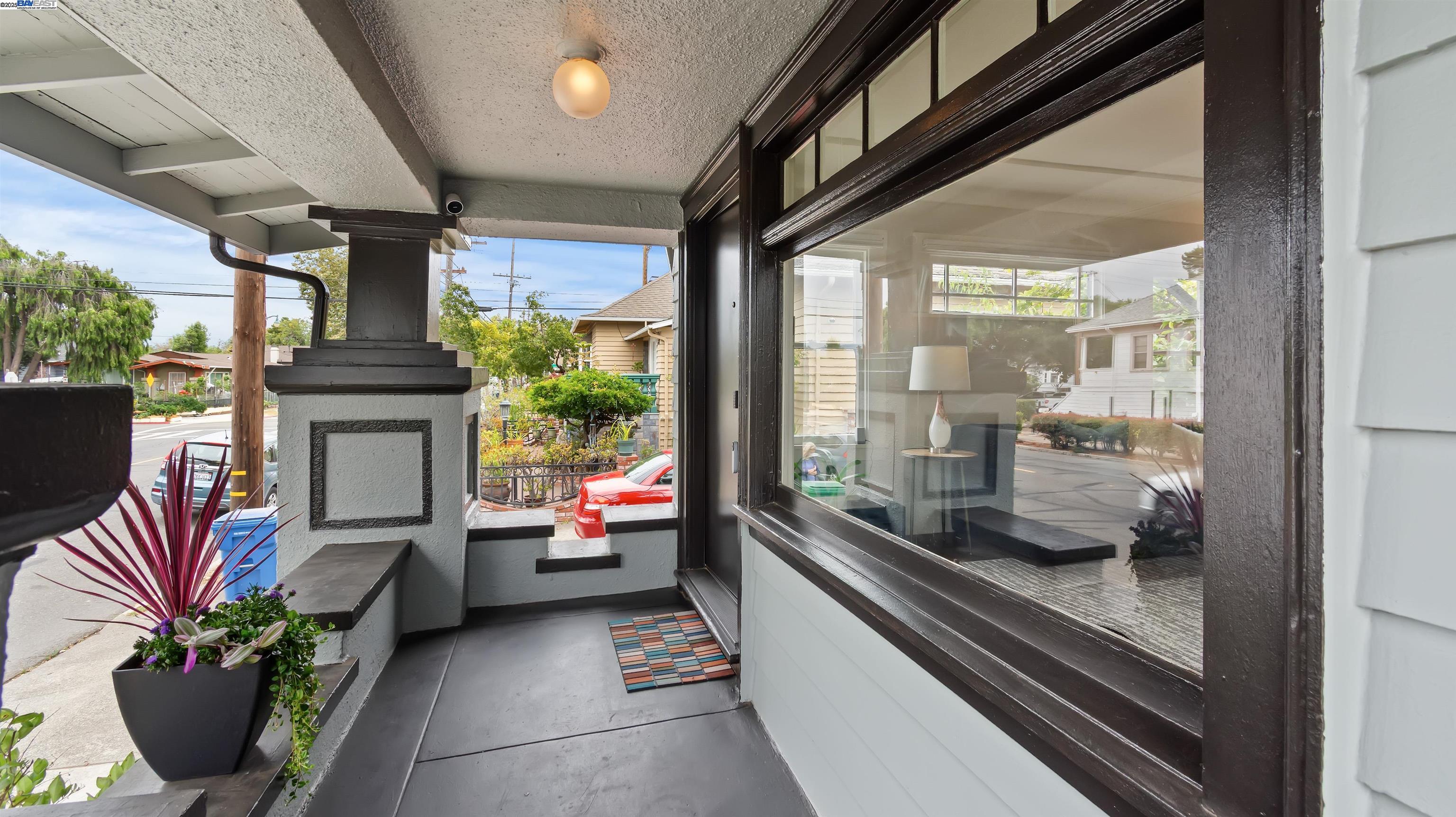 830 Buena Vista Avenue Alameda, CA 94501 - Photo 5 of 28 a lobby with furniture and floor to ceiling window