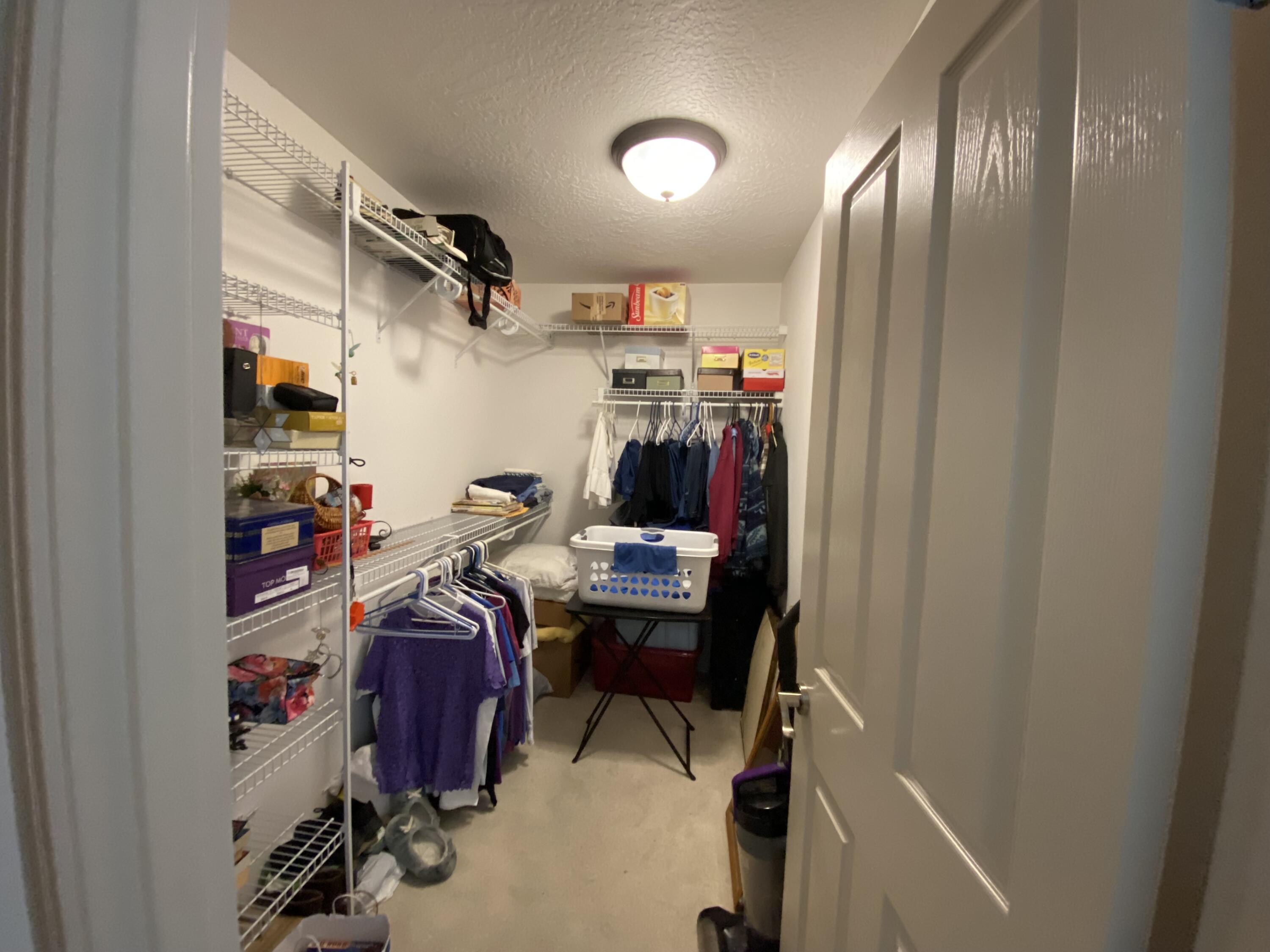 2160 Crestbrook Road, Unit 8 Medford, OR 97504 - Photo 18 of 29 IMG_8578