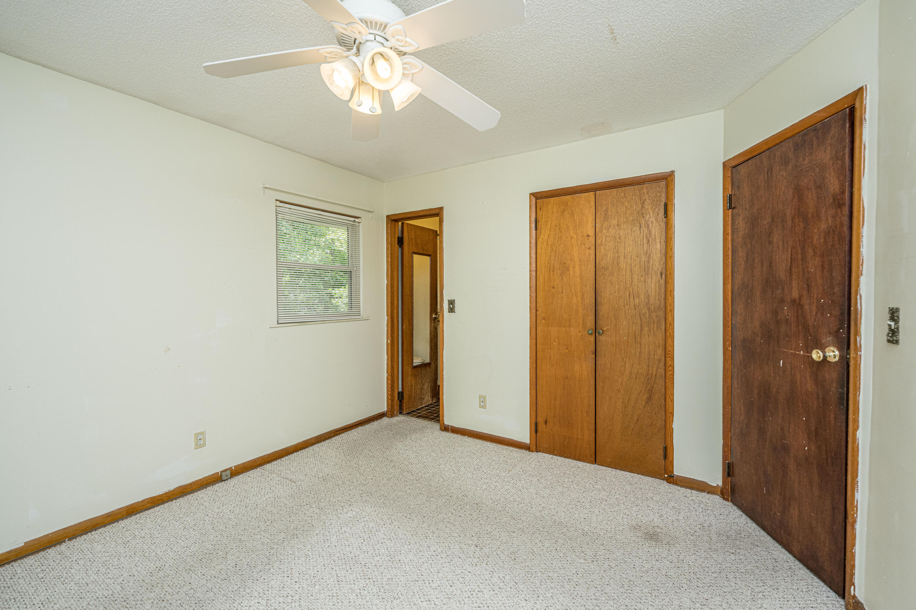 1150 Berkeley Street Hanahan, SC 29410 - Photo 19 of 37