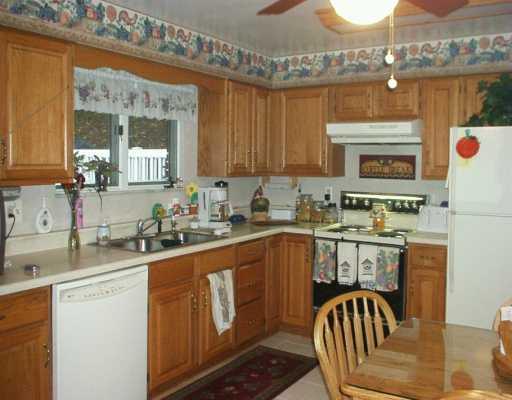 241 Ashbaugh Road Jeannette, PA 15644 - Photo 7 of 8 Kitchen.
