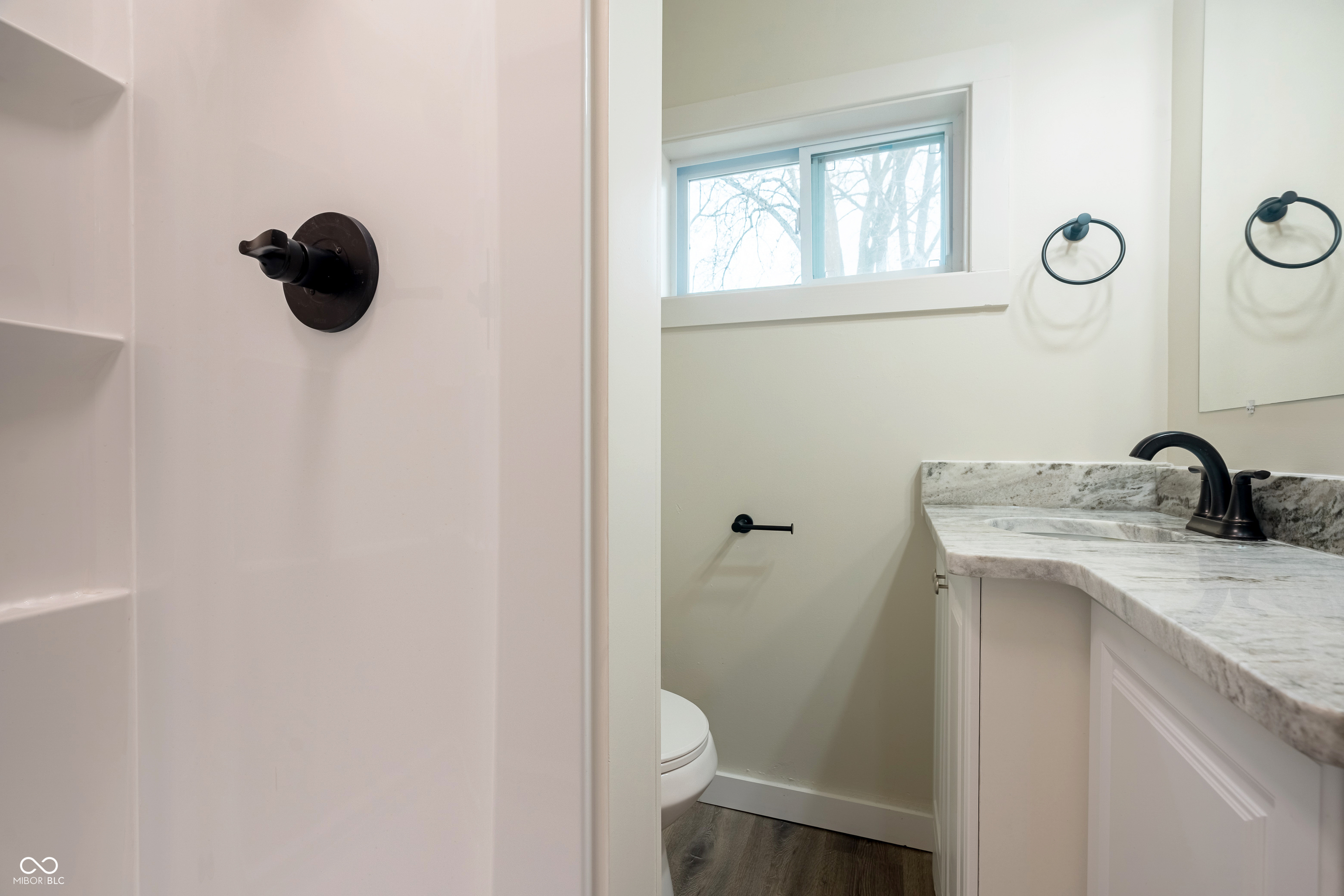 1821 East Stop 10 Road Indianapolis, IN 46227 - Photo 13 of 26