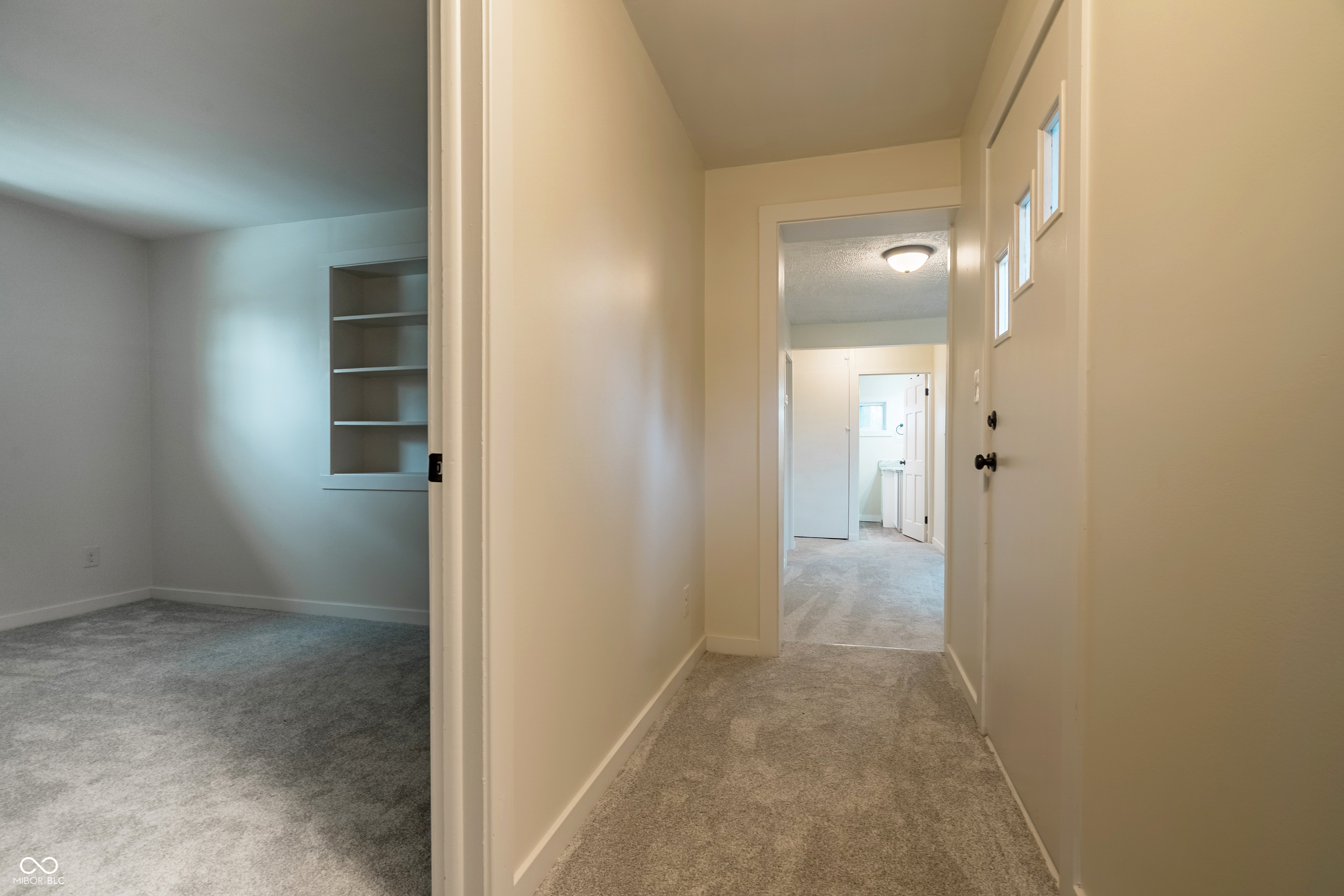 1821 East Stop 10 Road Indianapolis, IN 46227 - Photo 15 of 26