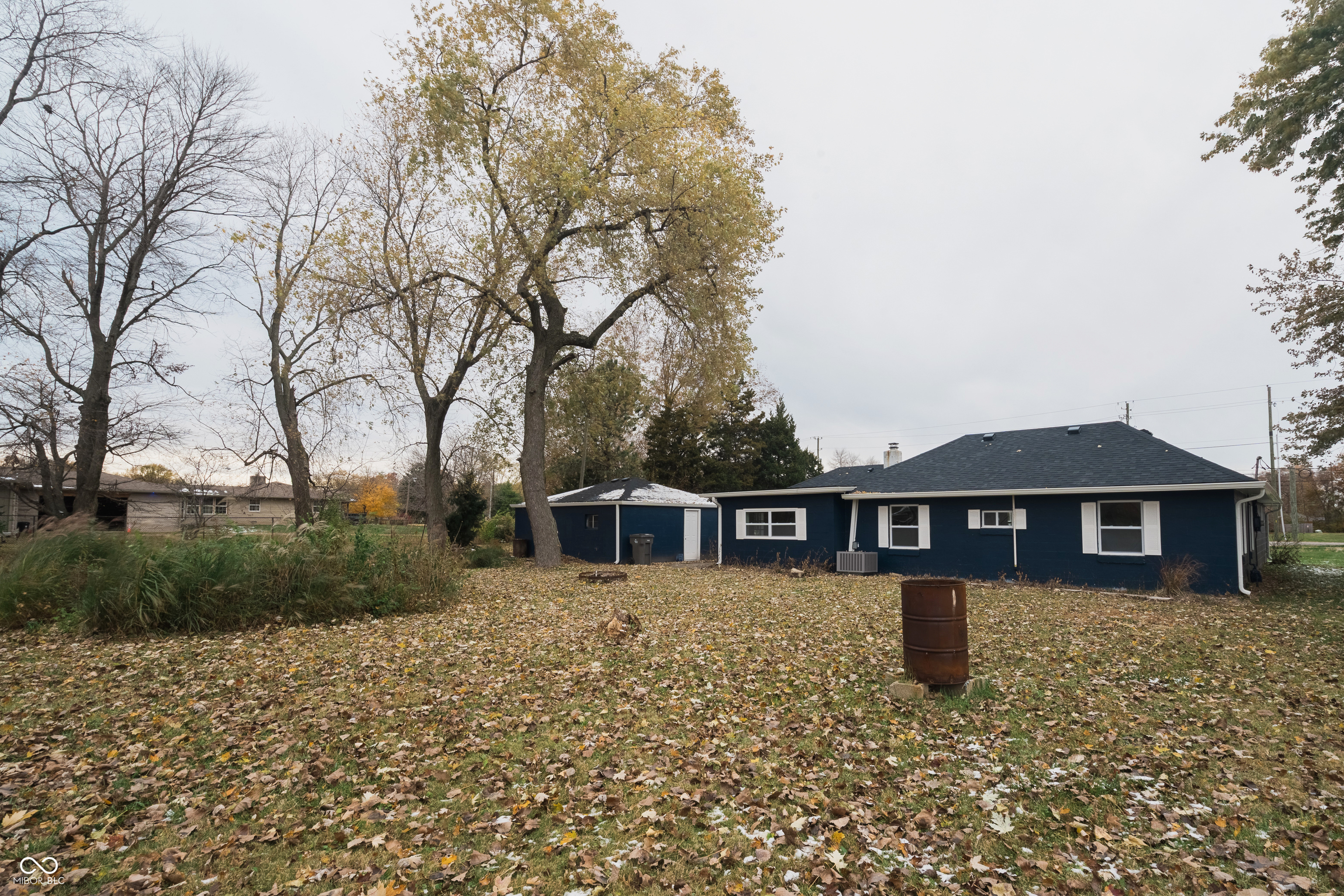 1821 East Stop 10 Road Indianapolis, IN 46227 - Photo 21 of 26