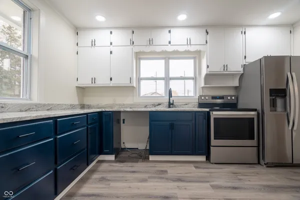 $250,000 | 1821 East Stop 10 Road, Indianapolis, IN 46227