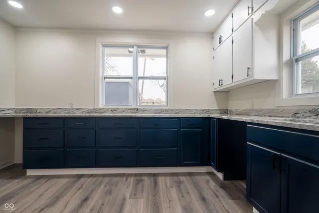 $269,900 | 1821 East Stop 10 Road, Indianapolis, IN 46227