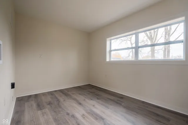 $269,900 | 1821 East Stop 10 Road, Indianapolis, IN 46227