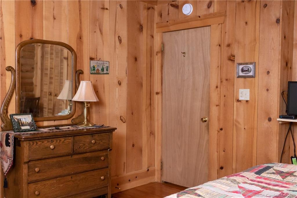 347 Starling Road Lake Lure, NC 28746 - Photo 18 of 29 Gallery Image 18