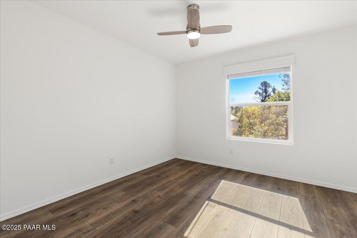 1529 Private Road Prescott, AZ 86301 - Photo 15 of 25 an empty room with a window