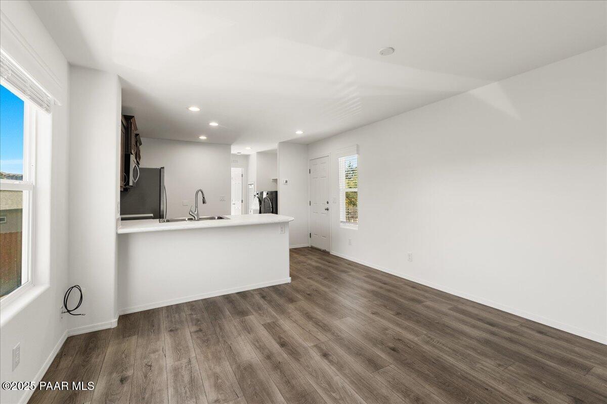 1529 Private Road Prescott, AZ 86301 - Photo 5 of 25 a view of kitchen with wooden floor and electronic appliances