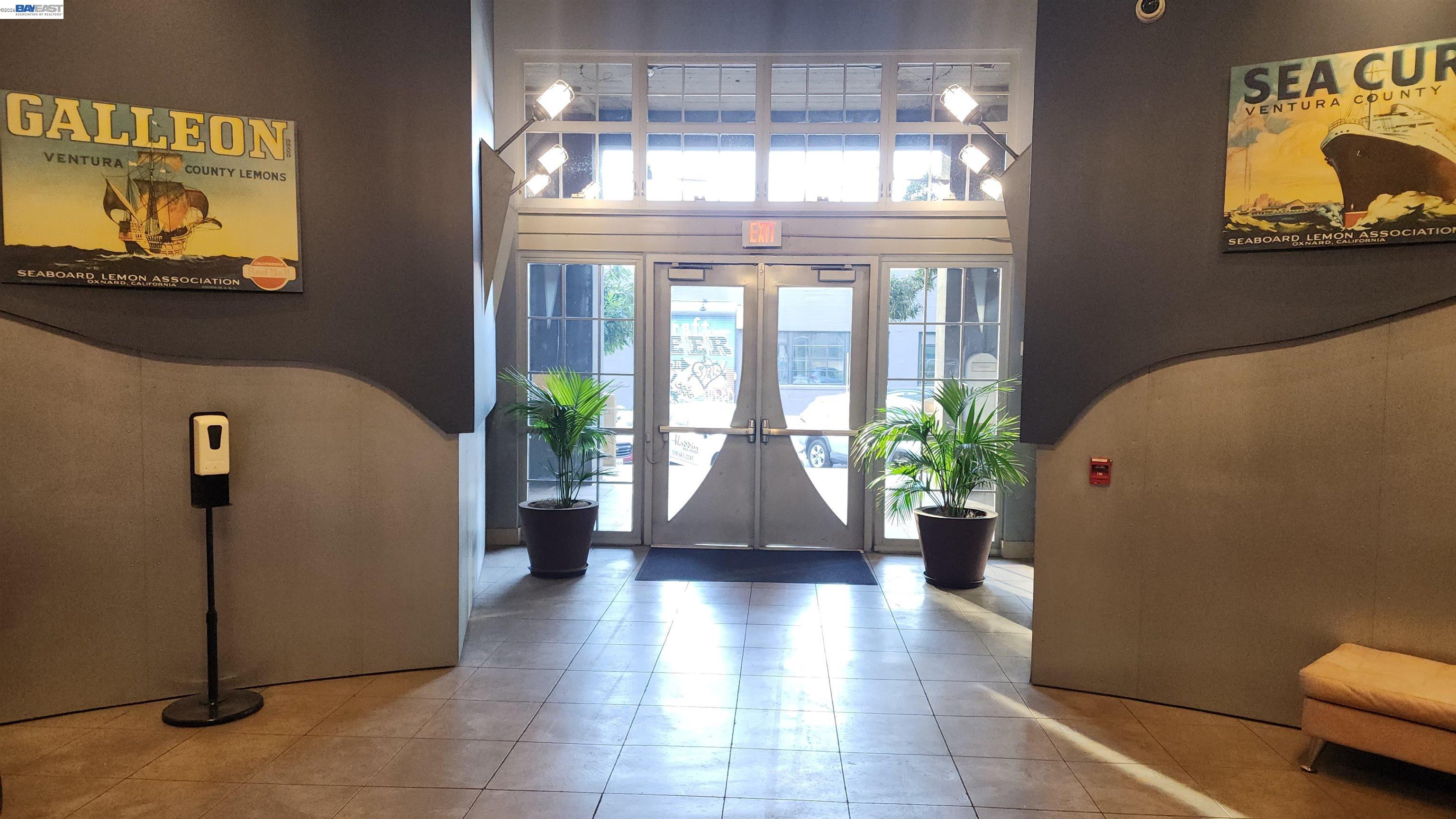 201 4th Street, Unit 408 Oakland, CA 94607 - Photo 15 of 22