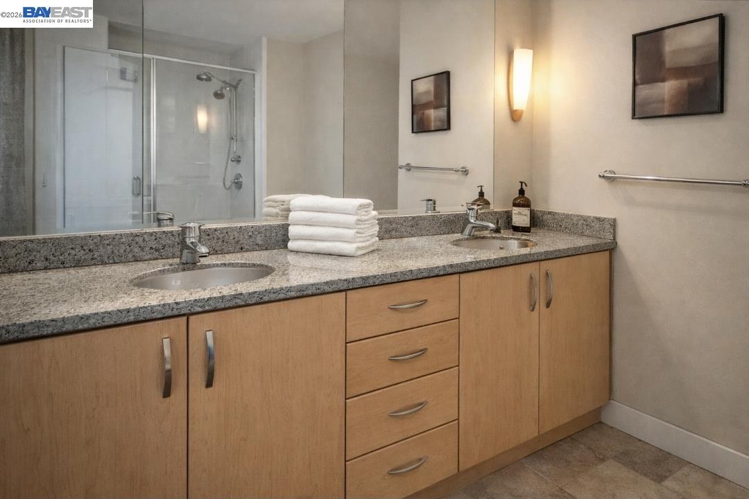 201 4th Street, Unit 408 Oakland, CA 94607 - Photo 6 of 11