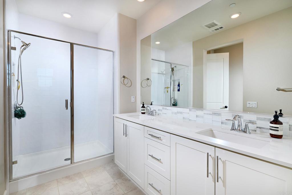 1065 Delpy View Vista, CA 92084 - Photo 10 of 49