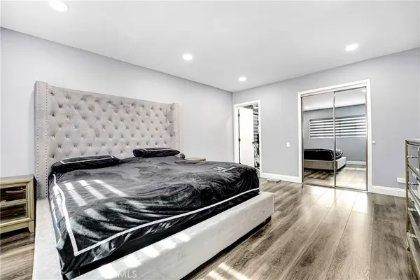 $1,299,999 | 21228 Merridy Street, Chatsworth, CA 91311