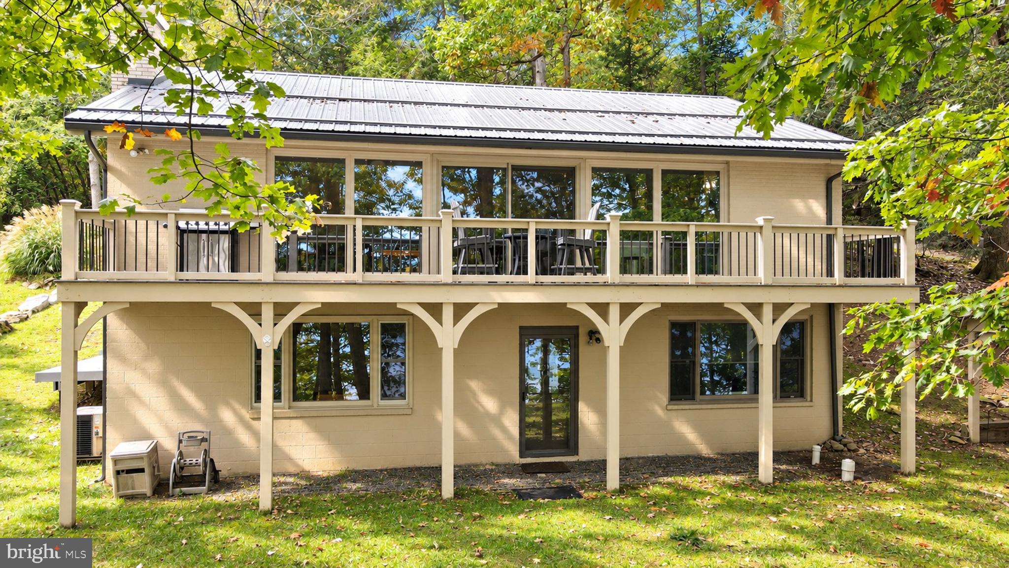3105 Shingle Camp Road McHenry, MD 21541 - Photo 1 of 84 Gallery Image 1