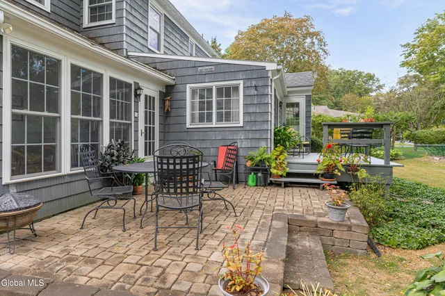 $505,000 | 214 Winne Road, Bethlehem, NY 12054